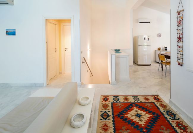 Villa in Custonaci - Villa with pool by the sea in Trapani, Sicily Villa in Custonaci - Villa with pool by the sea in Trapani, Sicily