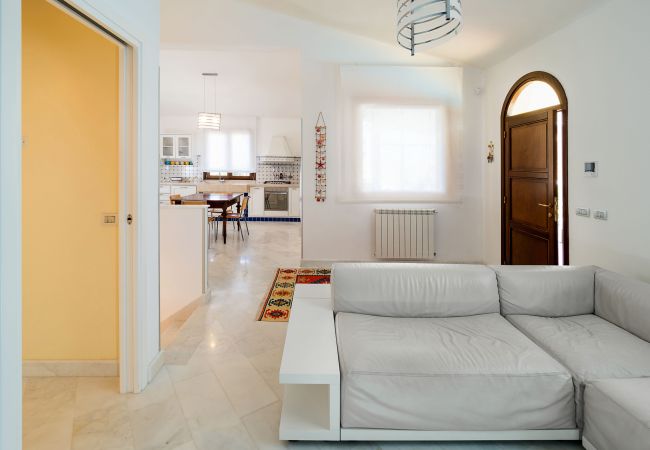 Villa in Custonaci - Villa with pool by the sea in Trapani, Sicily Villa in Custonaci - Villa with pool by the sea in Trapani, Sicily