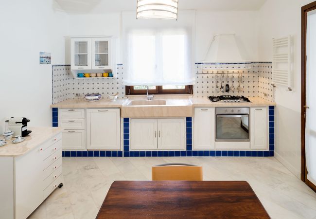 Villa in Custonaci - Villa with pool by the sea in Trapani, Sicily Villa in Custonaci - Villa with pool by the sea in Trapani, Sicily