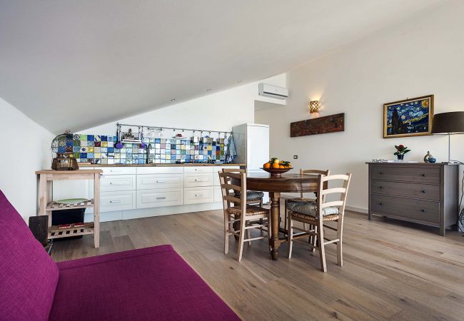 Apartment in Taormina - Lovely seafront flat - 2 pax Apartment in Taormina - Lovely seafront flat - 2 pax