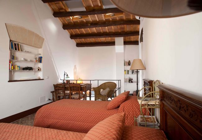House in Buseto Palizzolo - Charming house with shared pool - Titi House in Buseto Palizzolo - Charming house with shared pool - Titi