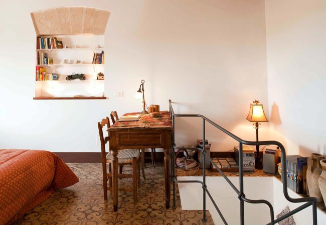 House in Buseto Palizzolo - Charming house with shared pool - Titi House in Buseto Palizzolo - Charming house with shared pool - Titi
