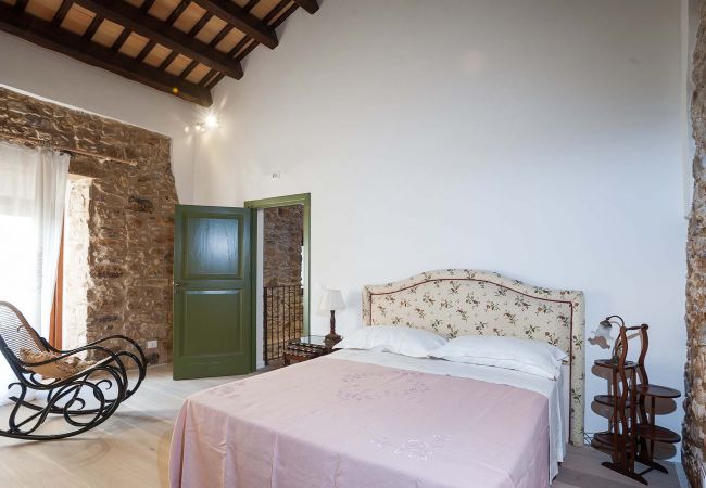 House in Buseto Palizzolo - Charming house with shared pool - Marietta House in Buseto Palizzolo - Charming house with shared pool - Marietta