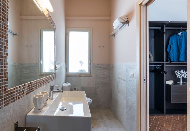 Villa in Noto - Beach front villa in Calabernardo, Noto, Sicily Villa in Noto - Beach front villa in Calabernardo, Noto, Sicily