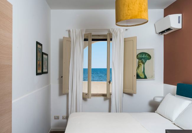 Villa in Noto - Beach front villa in Calabernardo, Noto, Sicily Villa in Noto - Beach front villa in Calabernardo, Noto, Sicily