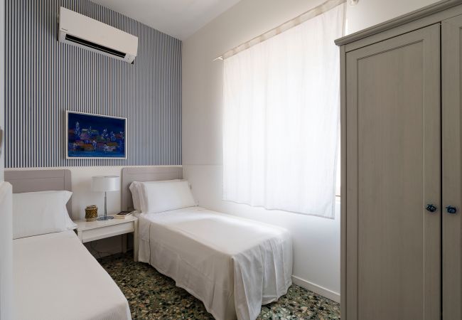 Villa in Noto - Beach front villa in Calabernardo, Noto, Sicily Villa in Noto - Beach front villa in Calabernardo, Noto, Sicily