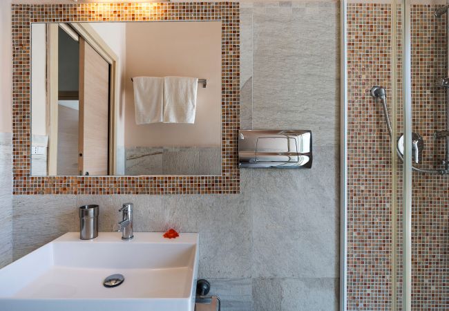 Villa in Noto - Beach front villa in Calabernardo, Noto, Sicily Villa in Noto - Beach front villa in Calabernardo, Noto, Sicily