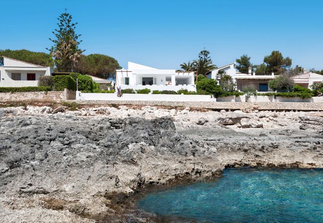 Villa in Syracuse - Sea front holiday villa in Fontane Bianche, Sicily