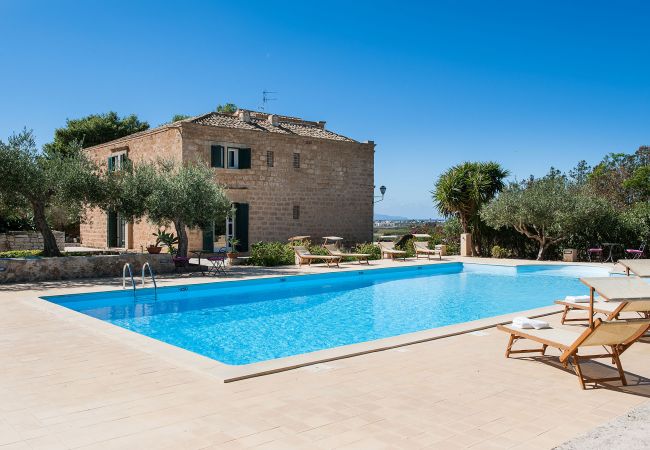 Villa in Paceco - Exclusive villa with pool near Trapani - Sicily Villa in Paceco - Exclusive villa with pool near Trapani - Sicily