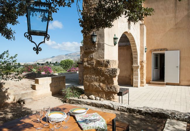 Villa in Paceco - Exclusive villa with pool near Trapani - Sicily Villa in Paceco - Exclusive villa with pool near Trapani - Sicily