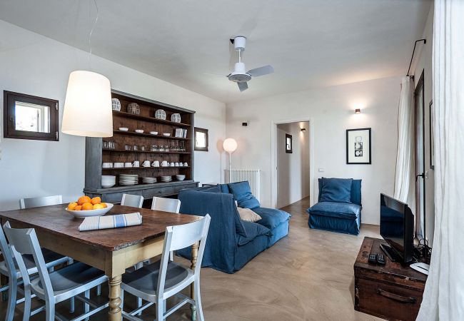 Villa in Scicli - Villa with terrace and private garden. Shared pool. In Scicli, Sicily - Carrubi Villa in Scicli - Villa with terrace and private garden. Shared pool. In Scicli, Sicily - Carrubi