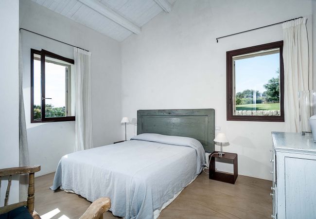 Villa in Scicli - Villa with terrace and private garden. Shared pool. In Scicli, Sicily - Carrubi Villa in Scicli - Villa with terrace and private garden. Shared pool. In Scicli, Sicily - Carrubi