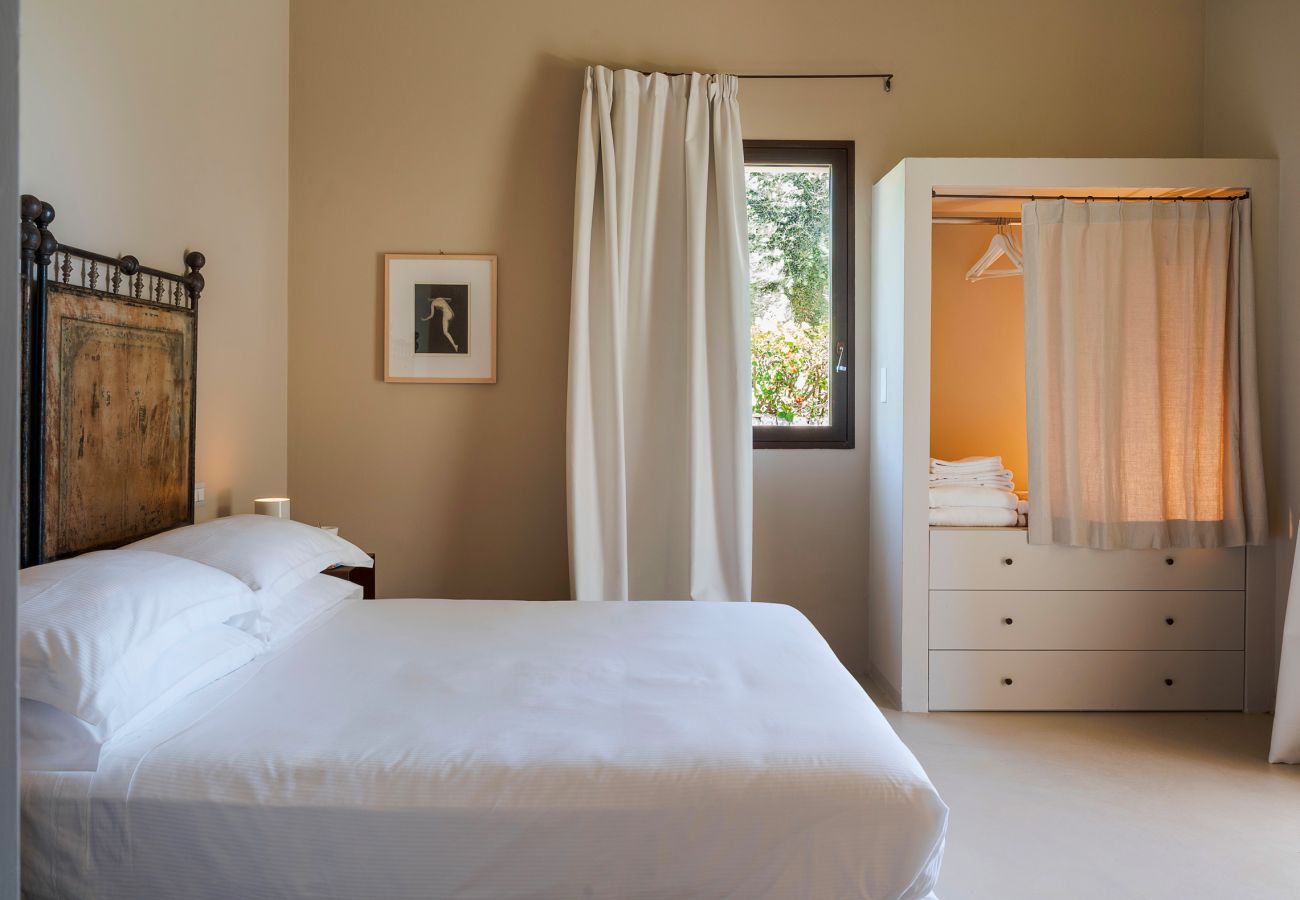 Villa in Scicli - Villa with terrace and private garden. Shared pool. In Scicli, Sicily - Gelsi