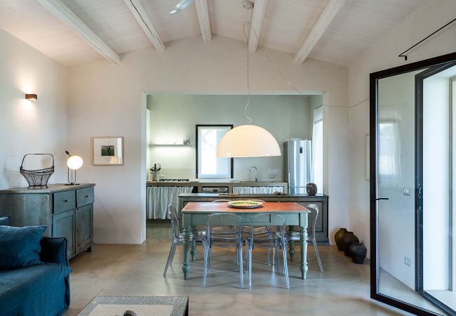 Villa in Scicli - Villa with terrace and private garden. Shared pool. In Scicli, Sicily - Ulivi Villa in Scicli - Villa with terrace and private garden. Shared pool. In Scicli, Sicily - Ulivi