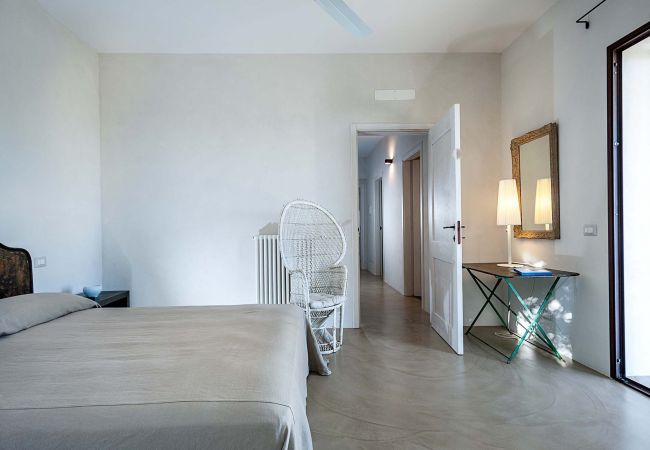 Villa in Scicli - Villa with terrace and private garden. Shared pool. In Scicli, Sicily - Ulivi Villa in Scicli - Villa with terrace and private garden. Shared pool. In Scicli, Sicily - Ulivi