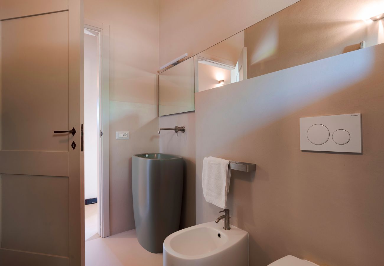 Villa in Scicli - Villa with terrace and private garden. Shared pool. In Scicli, Sicily - Ulivi