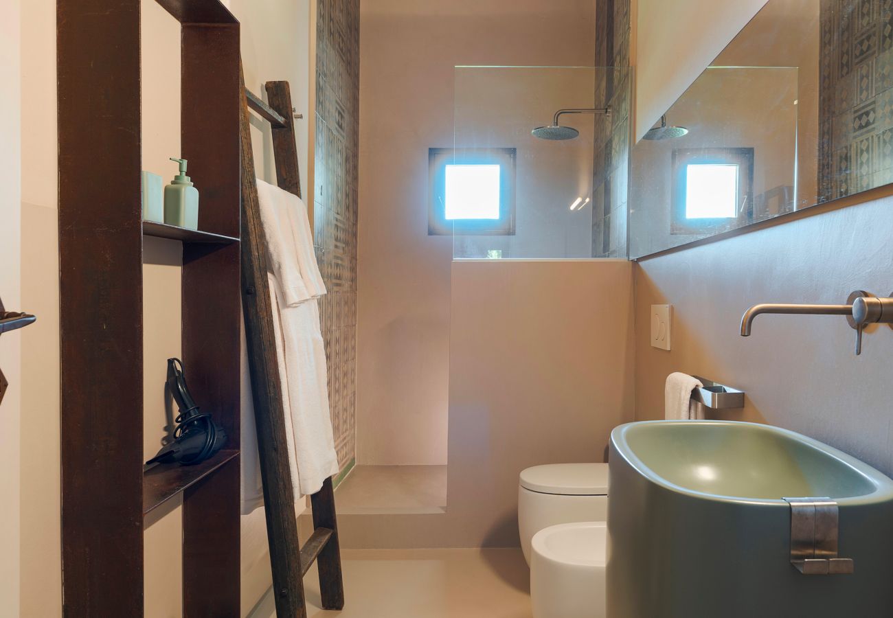 Villa in Scicli - Villa with terrace and private garden. Shared pool. In Scicli, Sicily - Ulivi