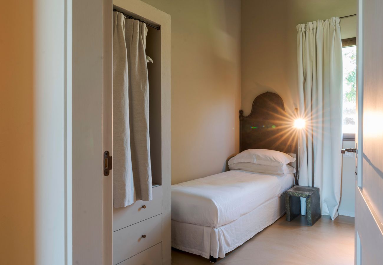 Villa in Scicli - Villa with terrace and private garden. Shared pool. In Scicli, Sicily - Ulivi