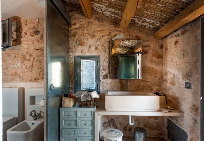 Villa in Santa Croce Camerina - Designer country villa with pool in Ragusa, Sicily - 11 pax Villa in Santa Croce Camerina - Designer country villa with pool in Ragusa, Sicily - 11 pax