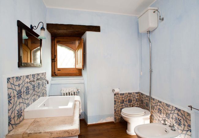 House in Trecastagni - Typical country villa for families near Etna, Sicily House in Trecastagni - Typical country villa for families near Etna, Sicily