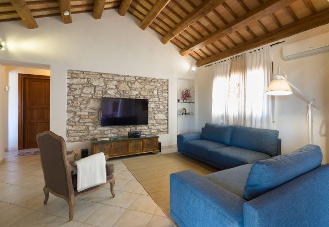 Villa in Buseto Palizzolo - Splendid country villa with pool Villa in Buseto Palizzolo - Splendid country villa with pool