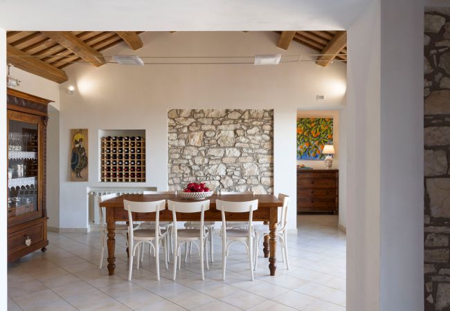 Villa in Buseto Palizzolo - Splendid country villa with pool Villa in Buseto Palizzolo - Splendid country villa with pool