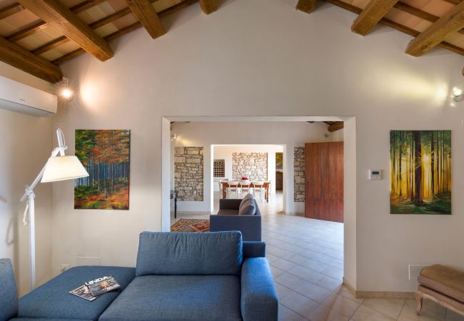 Villa in Buseto Palizzolo - Splendid country villa with pool Villa in Buseto Palizzolo - Splendid country villa with pool