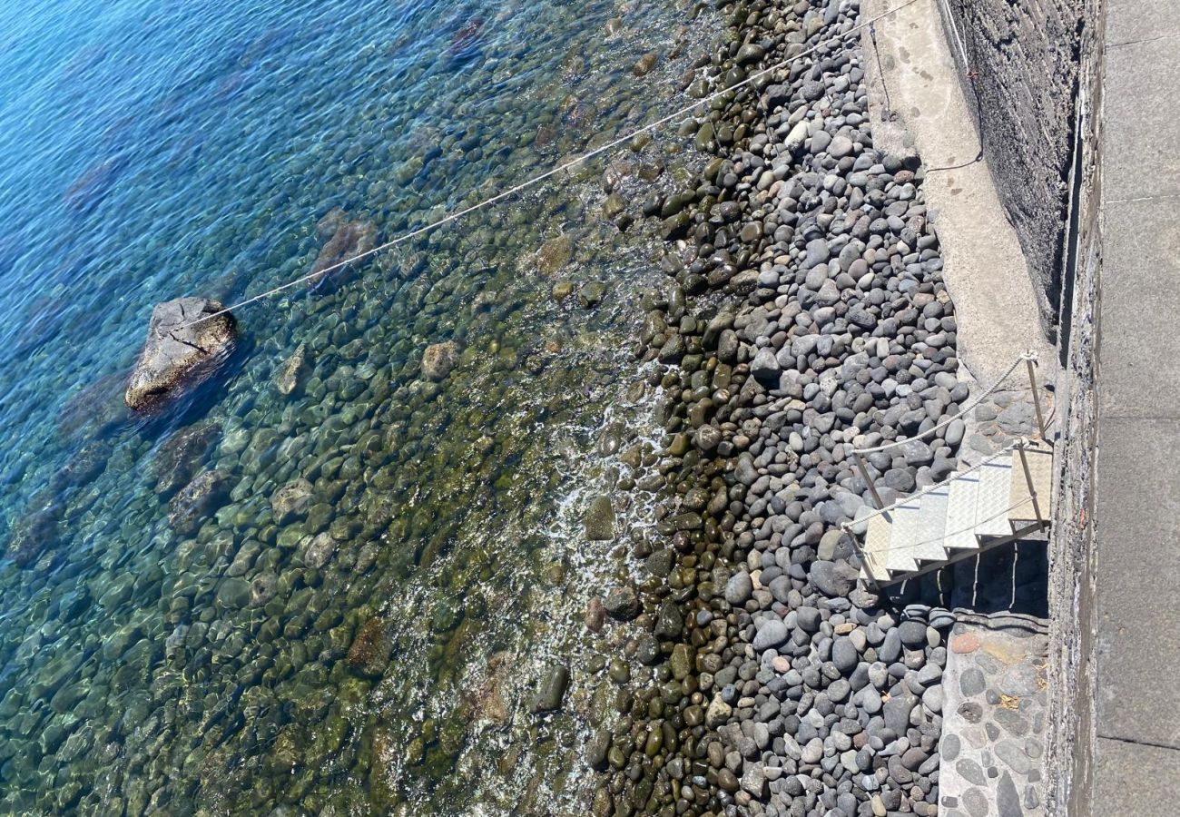 Apartment in Torre Archirafi - Holiday apartment with sea access on the Ionian Coast, Sicily