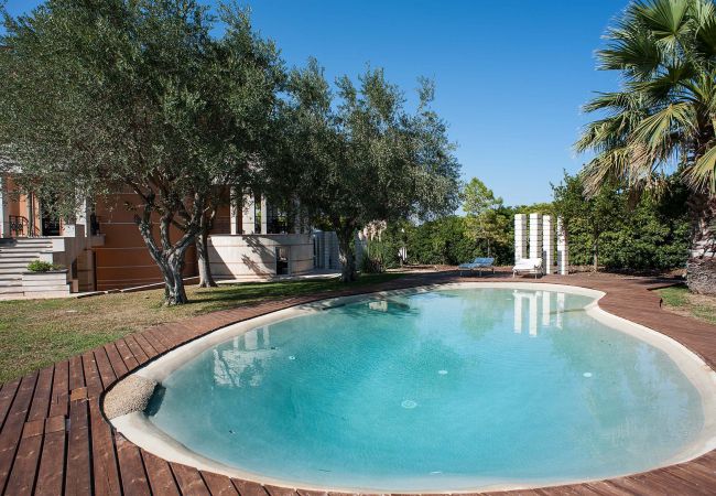 Villa in Noto - Villa with pool, 450 metres from sea of San Lorenzo, Noto, Sicily Villa in Noto - Villa with pool, 450 metres from sea of San Lorenzo, Noto, Sicily