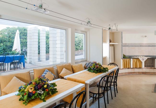 Villa in Noto - Villa with pool, 450 metres from sea of San Lorenzo, Noto, Sicily Villa in Noto - Villa with pool, 450 metres from sea of San Lorenzo, Noto, Sicily