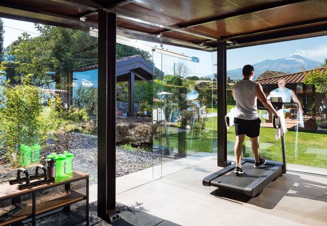Villa in Viagrande - Luxury villa with pool and gym near Etna, Sicily Villa in Viagrande - Luxury villa with pool and gym near Etna, Sicily