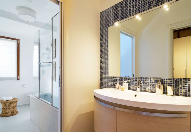 Villa in Viagrande - Luxury villa with pool and gym near Etna, Sicily Villa in Viagrande - Luxury villa with pool and gym near Etna, Sicily