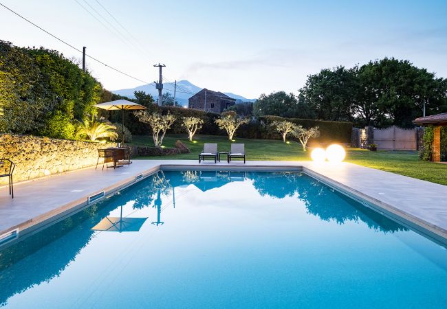Villa in Viagrande - Luxury villa with pool and gym near Etna, Sicily Villa in Viagrande - Luxury villa with pool and gym near Etna, Sicily