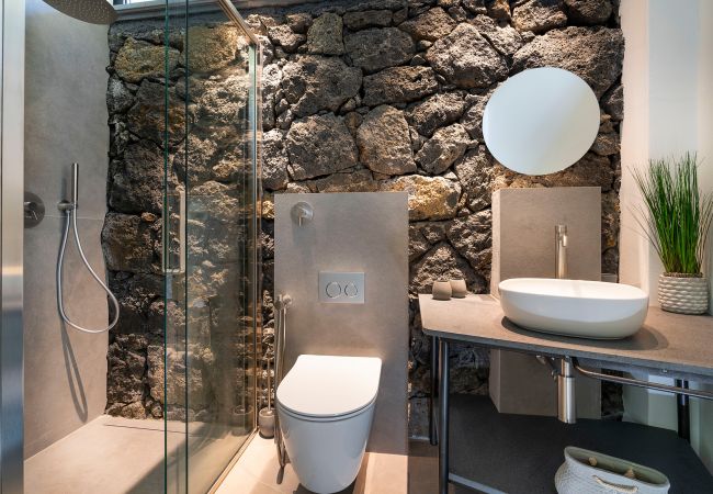 Apartment in Stazzo - House with terrace and direct access to the sea. Shared pool.  Apartment in Stazzo - House with terrace and direct access to the sea. Shared pool.