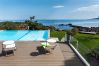 Apartment in Stazzo - Apartment with terrace and direct access to the sea. Shared pool. Conchiglia Apartment in Stazzo - Apartment with terrace and direct access to the sea. Shared pool. Conchiglia