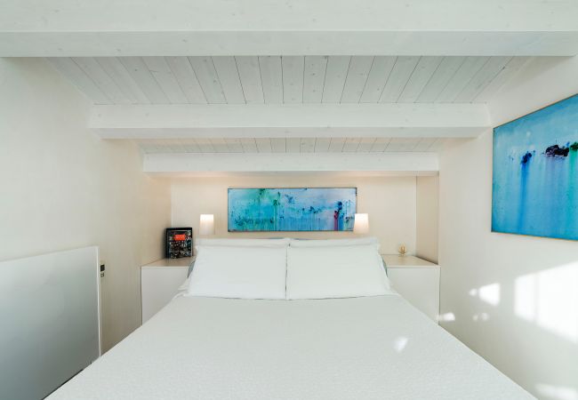 Villa in Marina di Modica - Sea front villa with pool and wellness area in Marina di Modica, Sicily Villa in Marina di Modica - Sea front villa with pool and wellness area in Marina di Modica, Sicily