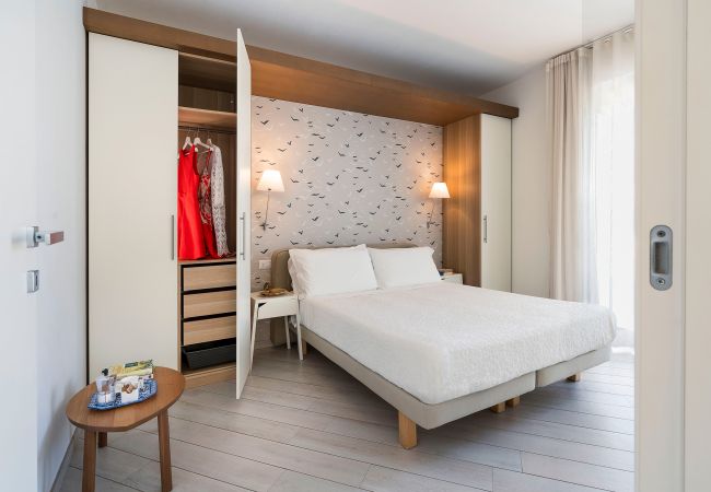 Villa in Marina di Modica - Sea front villa with pool and wellness area in Marina di Modica, Sicily Villa in Marina di Modica - Sea front villa with pool and wellness area in Marina di Modica, Sicily