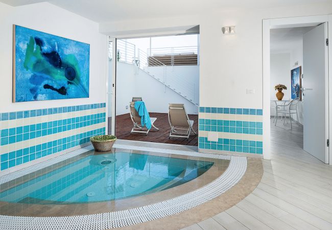 Villa in Marina di Modica - Sea front villa with pool and wellness area in Marina di Modica, Sicily Villa in Marina di Modica - Sea front villa with pool and wellness area in Marina di Modica, Sicily