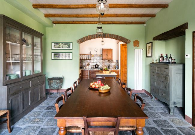 Villa in Milo - Villa with pool and sea views near Etna, Sicily Villa in Milo - Villa with pool and sea views near Etna, Sicily