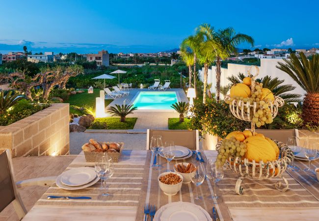 Villa in Misiliscemi - Splendid villa with pool and private wellness area. Non far from the sea Villa in Misiliscemi - Splendid villa with pool and private wellness area. Non far from the sea