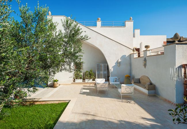 Villa in Misiliscemi - Splendid villa with pool and private wellness area. Non far from the sea Villa in Misiliscemi - Splendid villa with pool and private wellness area. Non far from the sea