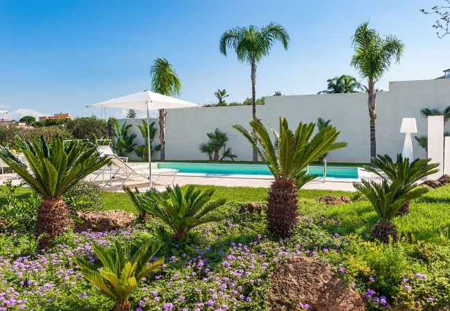 Villa in Misiliscemi - Splendid villa with pool and private wellness area. Non far from the sea Villa in Misiliscemi - Splendid villa with pool and private wellness area. Non far from the sea