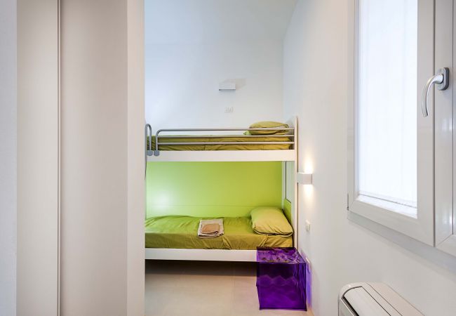 Villa in Portopalo di Capo Passero - Beach front villa, private pool, Portopalo, Sicily Villa in Portopalo di Capo Passero - Beach front villa, private pool, Portopalo, Sicily