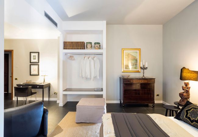 Villa in Siracusa - Villa with private pool in Syracuse, Sicily Villa in Siracusa - Villa with private pool in Syracuse, Sicily