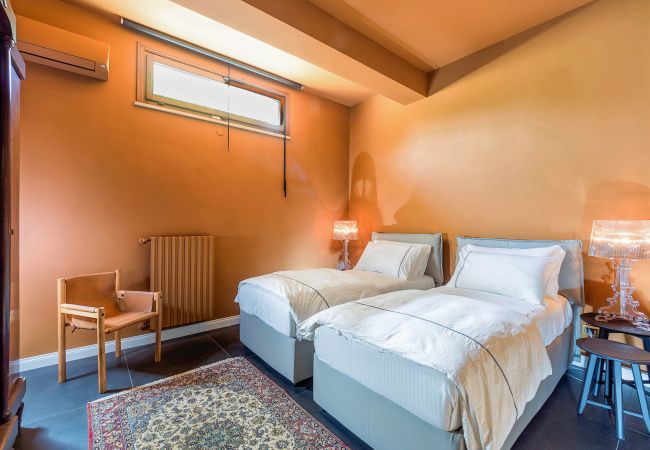 Villa in Siracusa - Villa with private pool in Syracuse, Sicily Villa in Siracusa - Villa with private pool in Syracuse, Sicily