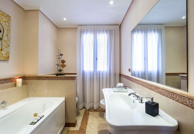 Villa in Siracusa - Villa with private pool in Syracuse, Sicily Villa in Siracusa - Villa with private pool in Syracuse, Sicily