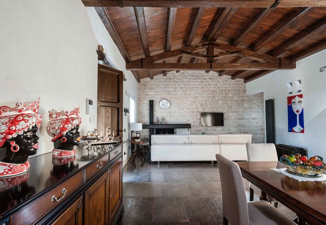 Villa in Rosolini - Country house with private pool Villa in Rosolini - Country house with private pool