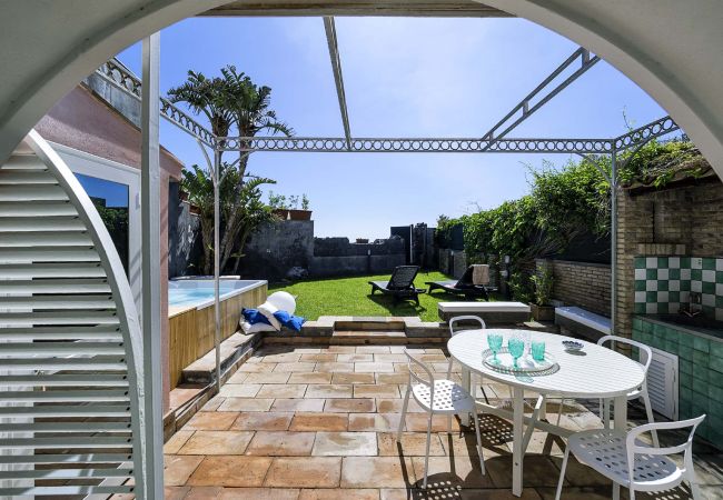 Villa in Santa Tecla di Acireale - Villa with Jacuzzi, direct access to the sea,  Santa Tecla, Sicily Villa in Santa Tecla di Acireale - Villa with Jacuzzi, direct access to the sea,  Santa Tecla, Sicily