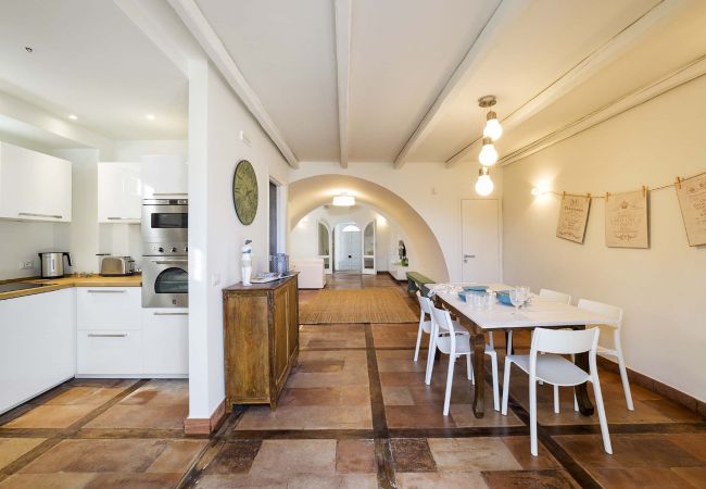 Villa in Santa Tecla di Acireale - Villa with Jacuzzi, direct access to the sea,  Santa Tecla, Sicily Villa in Santa Tecla di Acireale - Villa with Jacuzzi, direct access to the sea,  Santa Tecla, Sicily