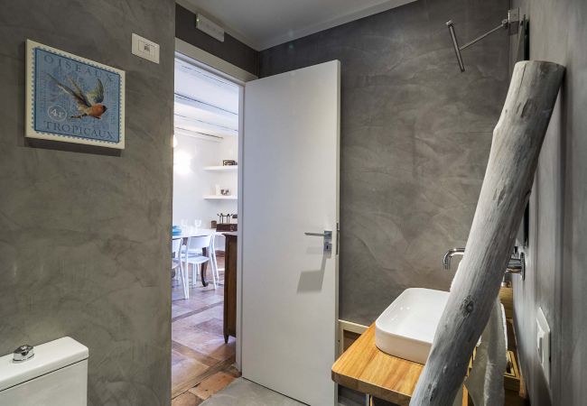 Villa in Santa Tecla di Acireale - Villa with Jacuzzi, direct access to the sea,  Santa Tecla, Sicily Villa in Santa Tecla di Acireale - Villa with Jacuzzi, direct access to the sea,  Santa Tecla, Sicily